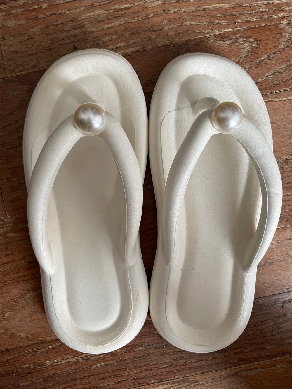 Pearl-Trim White Foam Thong Sandals for Women